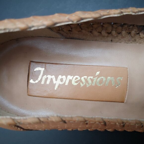 Impressions Ladies Size 8.5 B Tan Made in Brazil Leather Upper Wedge Heel Shoes - Picture 6 of 10